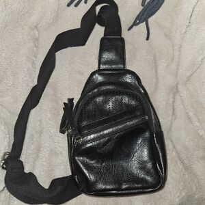 Sling purse